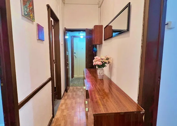 1 Floor Centre Sulemange *