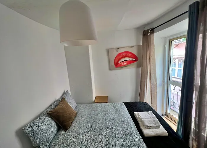 Hotel apartamentowy 1 Floor Centre Sulemange *